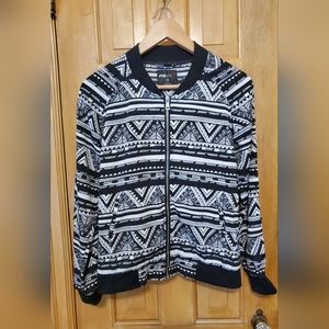 FB Sister, Size Small, Black and White Print Jacket